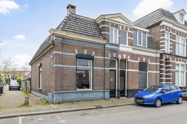 iQ Makelaars ALMELO, Adastraat