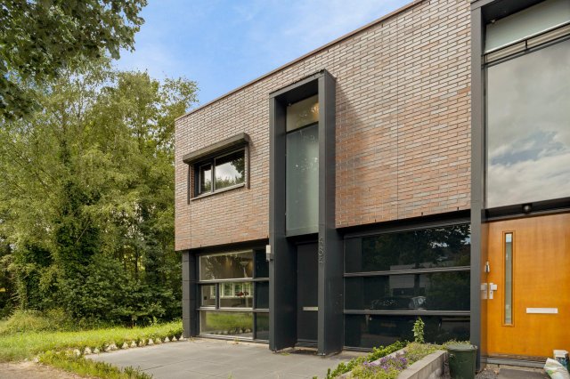 iQ Makelaars ENSCHEDE, Esmarkelaan