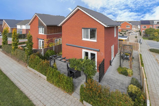 iQ Makelaars HOLTEN, Akker