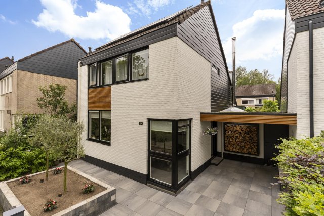 iQ Makelaars ALMELO, Burcht