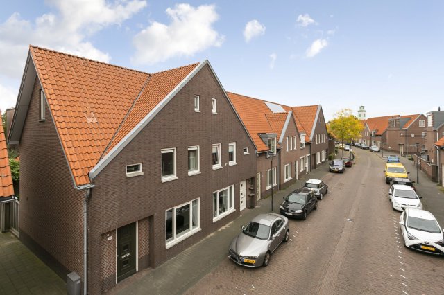iQ Makelaars ENSCHEDE, Bloemendaalstraat